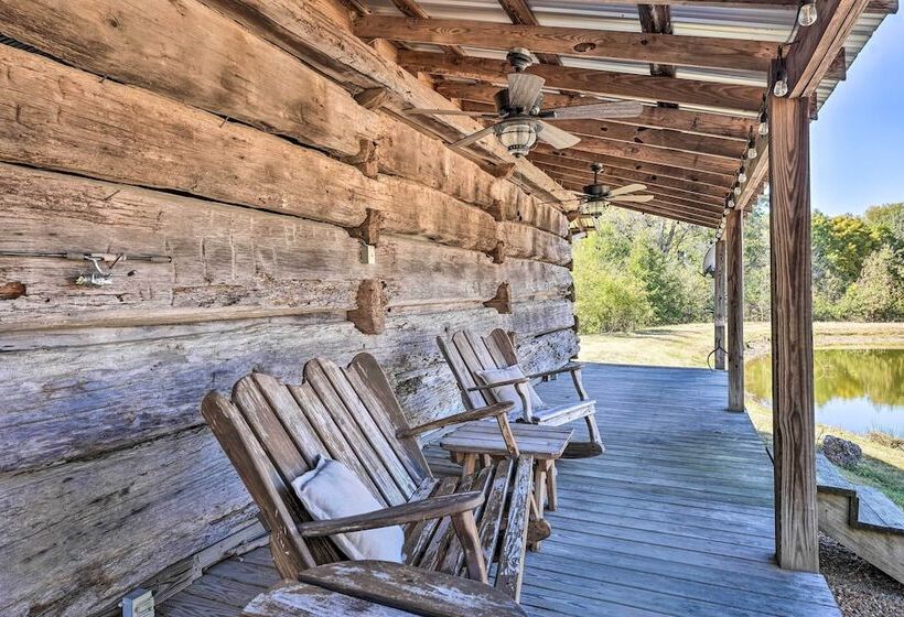 Unique Loft Cabin: Fire Pit & Fishing Access!