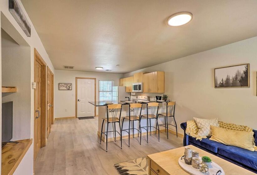 Unit < 11 Mi To Alma Performing Arts Center!