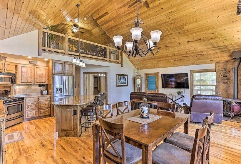 Updated Garden Valley Home W/ Fire Pit & Game Room