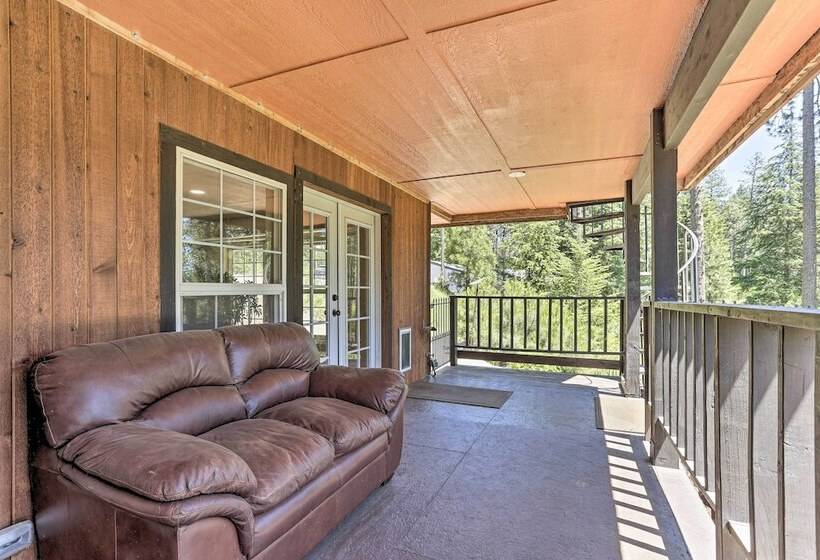 Updated Garden Valley Home W/ Fire Pit & Game Room