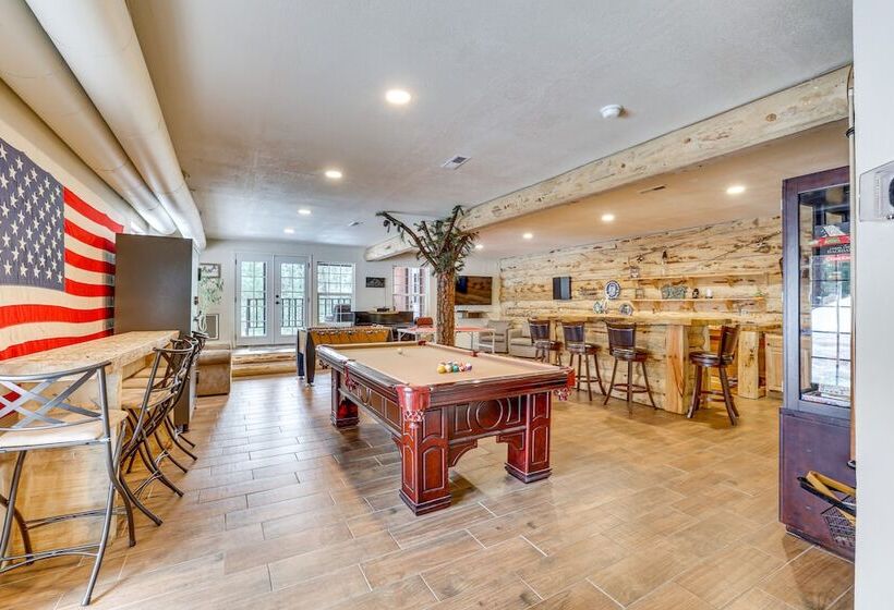 Updated Garden Valley Home W/ Fire Pit & Game Room