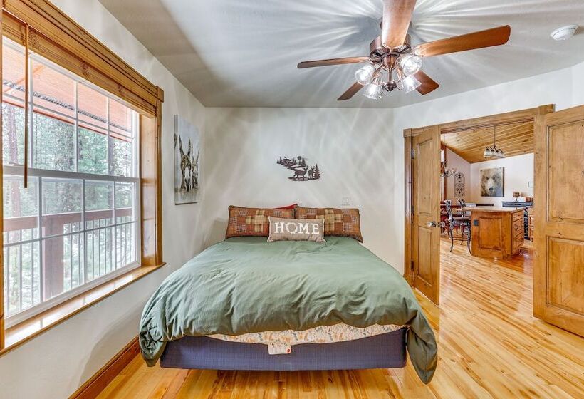 Updated Garden Valley Home W/ Fire Pit & Game Room