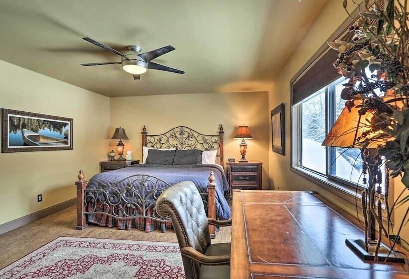 Modern Home W/ Patio: 3 Mi To Beaver Creek Resort!