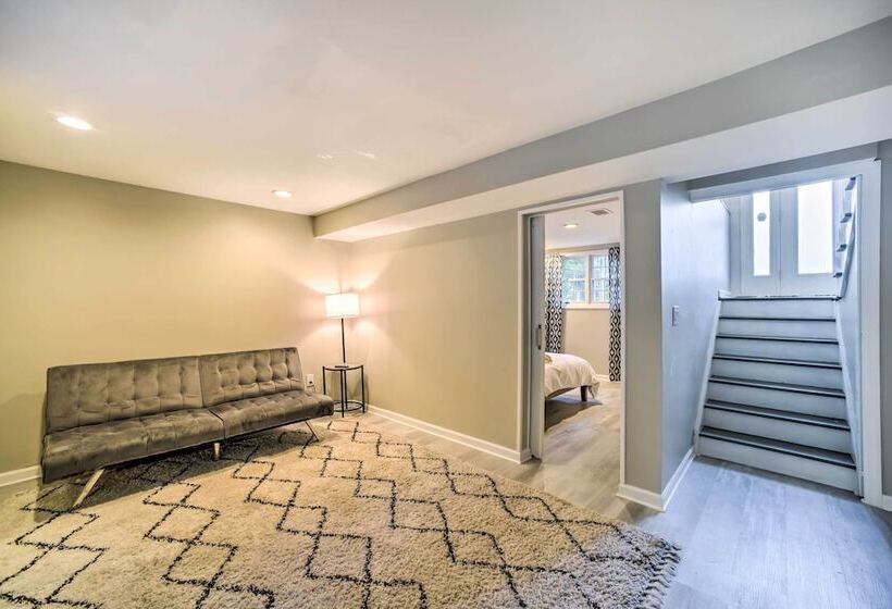 Updated Home W/ Pool + Deck ~ 2 Mi To Dtwn!