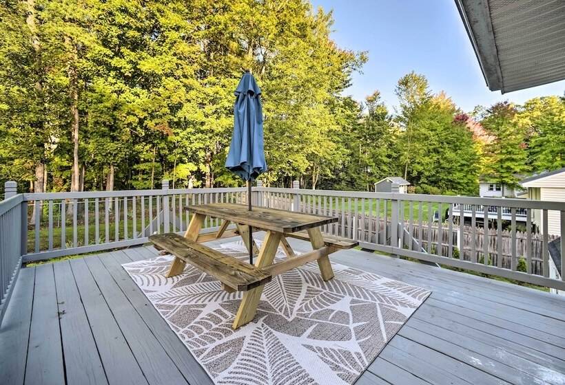 Updated Home W/ Pool + Deck ~ 2 Mi To Dtwn!