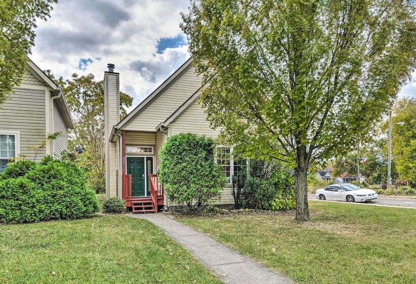 Updated Indianapolis Home Near White River!