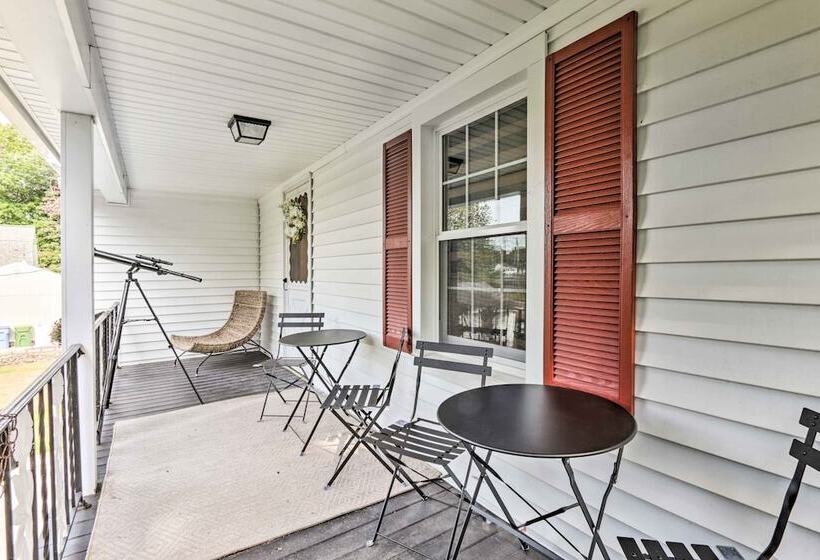 Upscale Waterbury Retreat W/ Indoor Hot Tub!