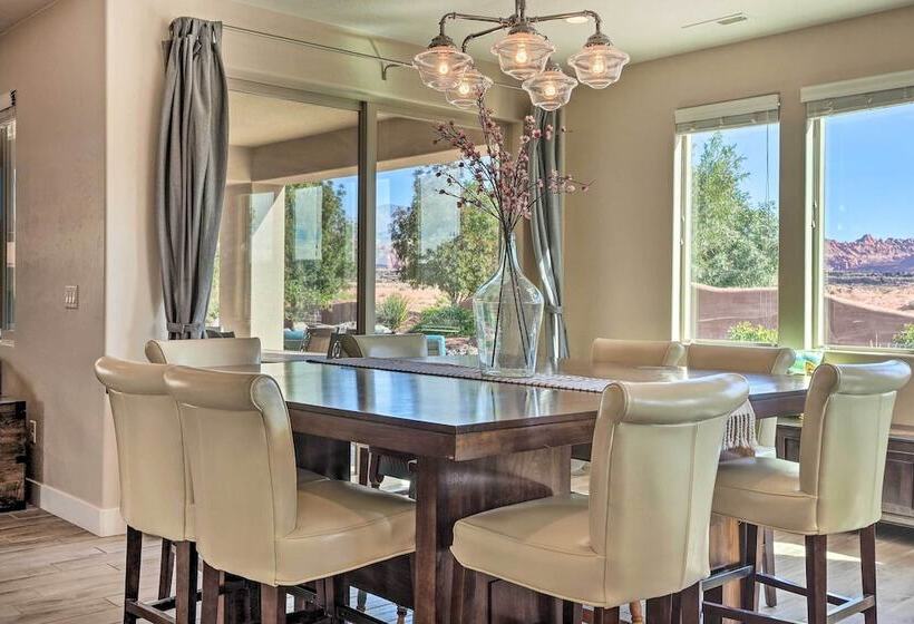 Utah Home W/ Pool & Hot Tub Access, Mtn Views!