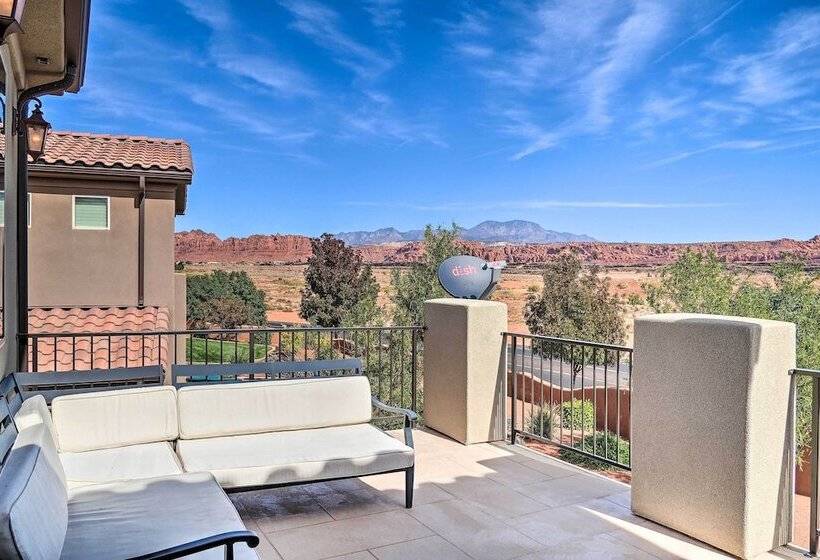 Utah Home W/ Pool & Hot Tub Access, Mtn Views!