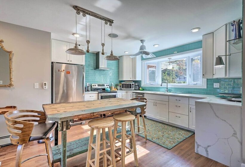 Vibrant Milford Home W/ Boat Dock & Patio!