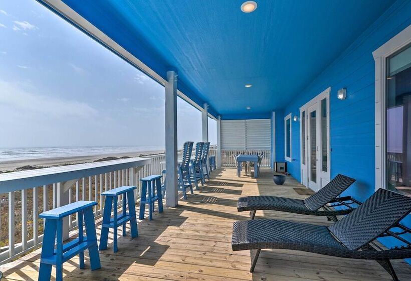 Oceanfront Freeport House W/ Private Beach!