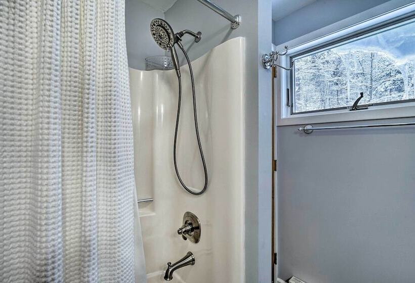 Wardsboro Family Home: 7 Mi To Mount Snow!