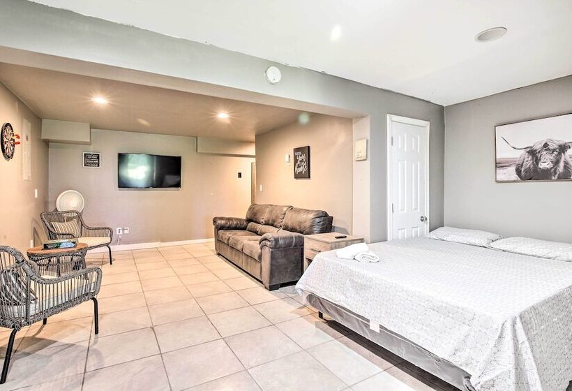 Waterbury Home: Playground & Porch Swing