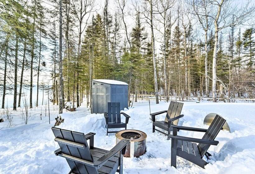 Waterfront Cabin On Lake Superior W/ Fire Pit