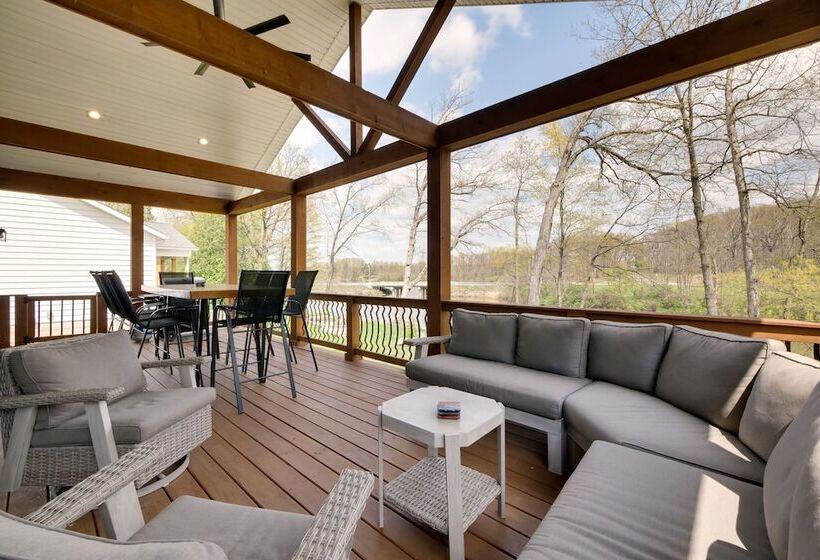 Waterfront Home On Lake Milton: Dock, Hot Tub