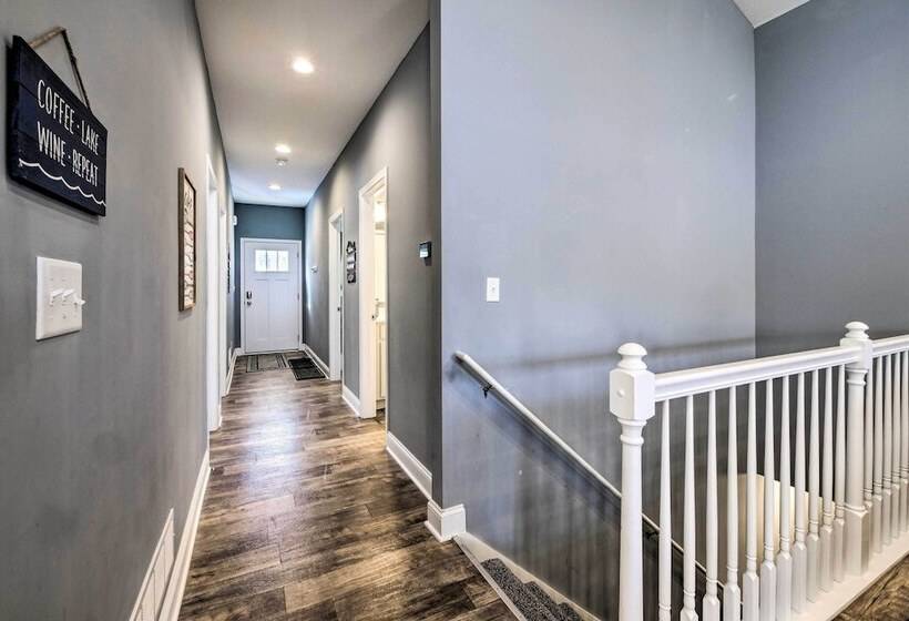 Waterfront Home On Lake Milton: Dock, Hot Tub