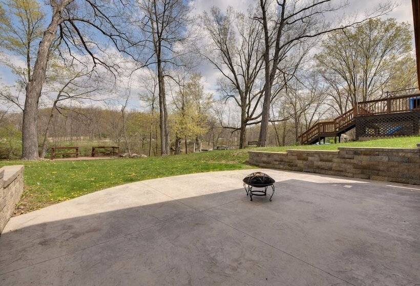 Waterfront Home On Lake Milton: Dock, Hot Tub