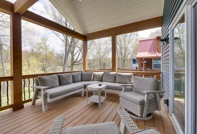 Waterfront Home On Lake Milton: Dock, Hot Tub