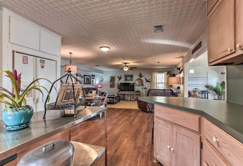 Waterfront House On Toledo Bend W/ Private Dock!