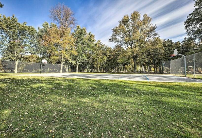 Waterfront Lake Champlain Home W/ Fire Pit!