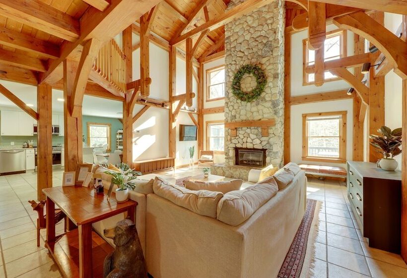 Waterfront Lakes Region Home On Private Cove!