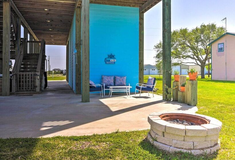 Waterfront Sargent House W/ Sparkling Pool!