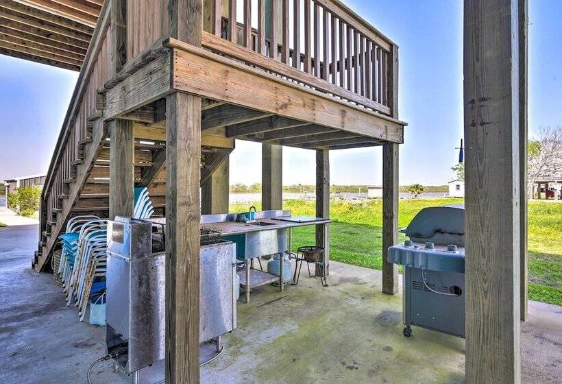 Waterfront Sargent House W/ Sparkling Pool!