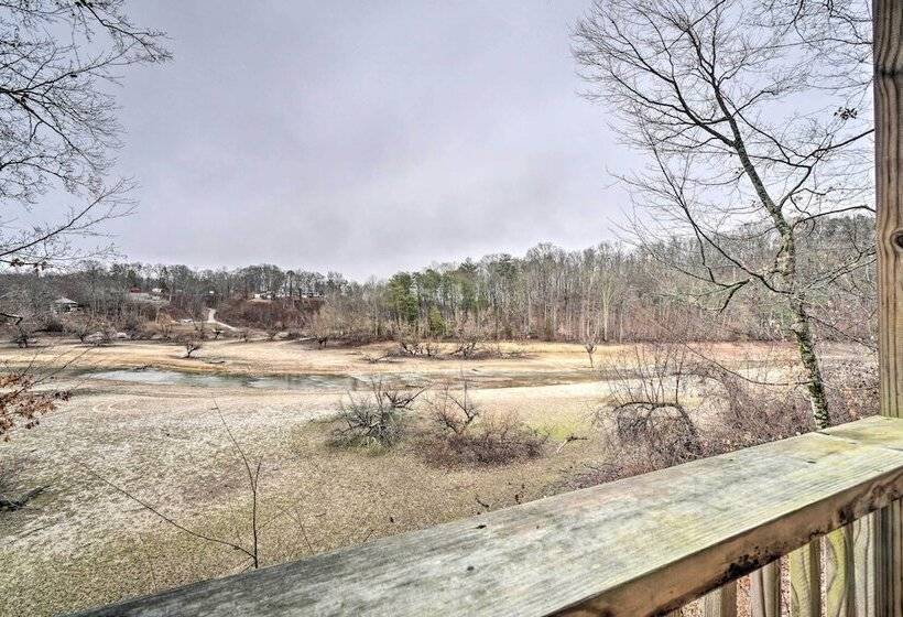 Sevierville Cabin W/ Lake Views & Wraparound Porch