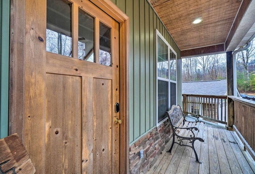 Sevierville Cabin W/ Lake Views & Wraparound Porch