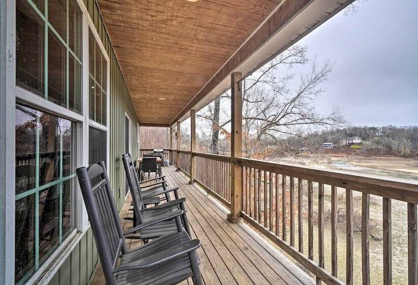 Sevierville Cabin W/ Lake Views & Wraparound Porch