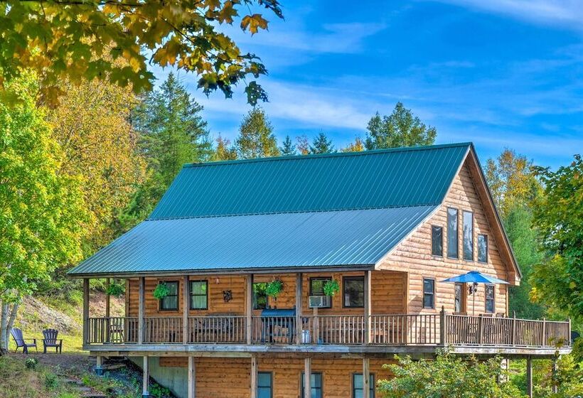 West Danville Cabin: Day Trip To Stowe Mtn!