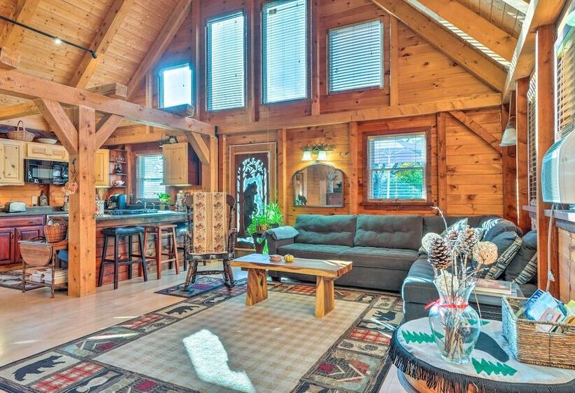 West Danville Cabin: Day Trip To Stowe Mtn!