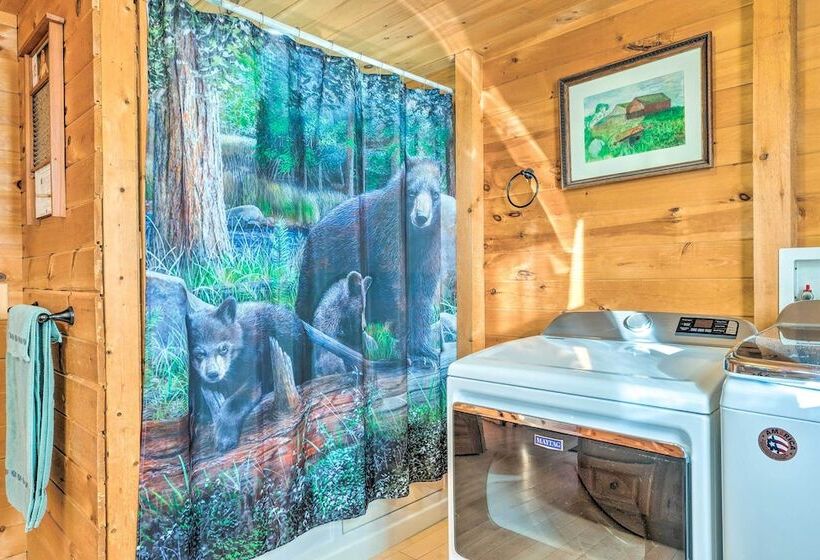 West Danville Cabin: Day Trip To Stowe Mtn!