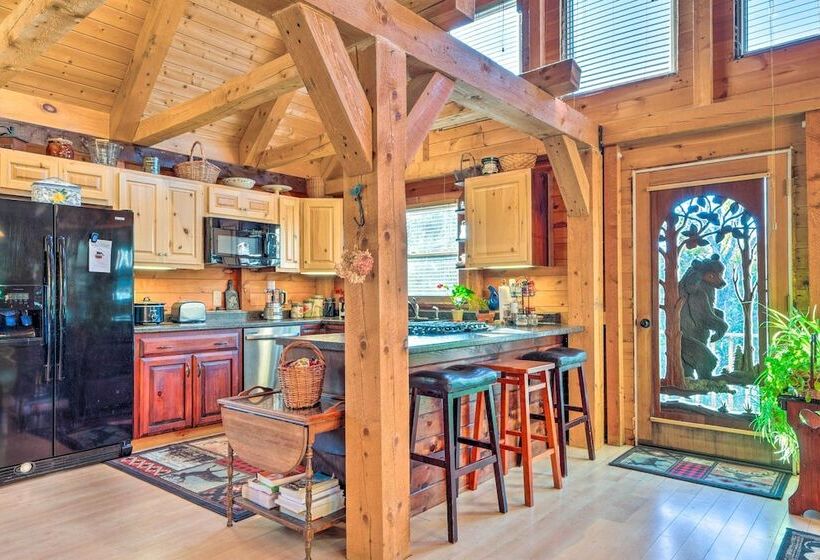 West Danville Cabin: Day Trip To Stowe Mtn!