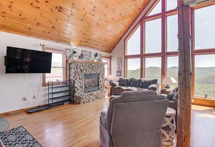 West Virginia Cabin Near Snowshoe Mountain Resort