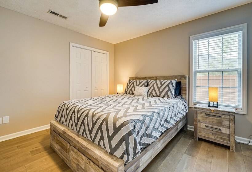 Wilmington Home ~ 7 Mi To Wrightsville Beach!