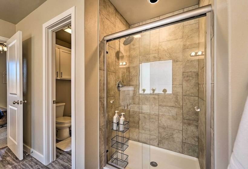 Wolfforth Home W/ Yard ~ 14 Mi To Lubbock