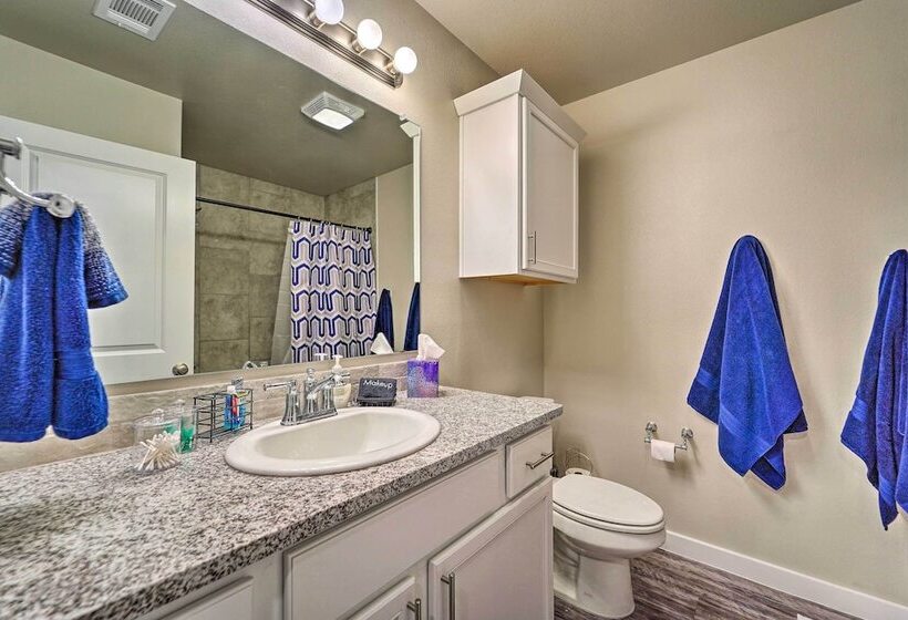 Wolfforth Home W/ Yard ~ 14 Mi To Lubbock