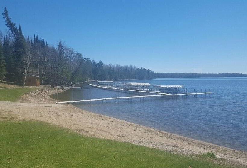 Wonderful Home On Sand Lake W/ Expansive Porch!