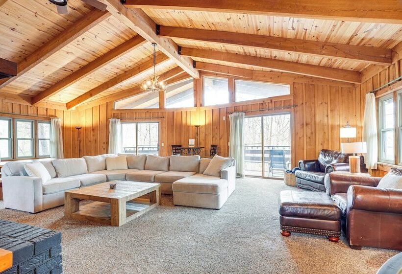 Treehouse Style Cabin, 1 Mi To Massanutten Resort