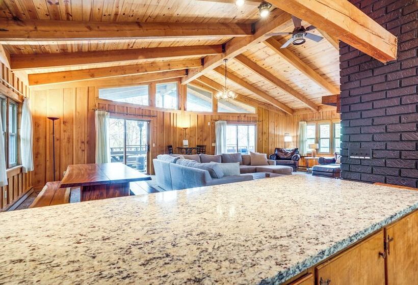 Treehouse Style Cabin, 1 Mi To Massanutten Resort