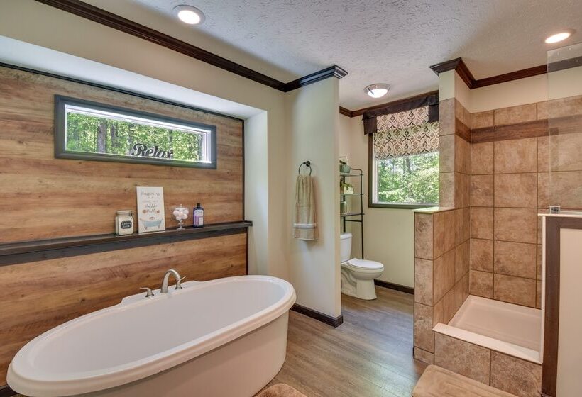 Woodsy Hayesville Home On Jackrabbit Trail!