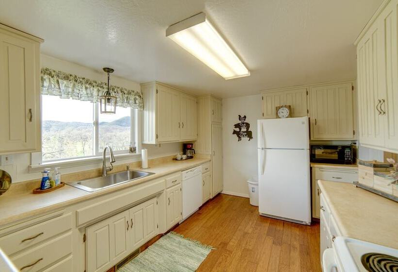 30 Acre Witter Springs Ranch W/ Barn & Views!