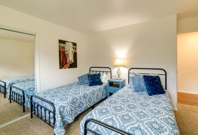 30 Acre Witter Springs Ranch W/ Barn & Views!