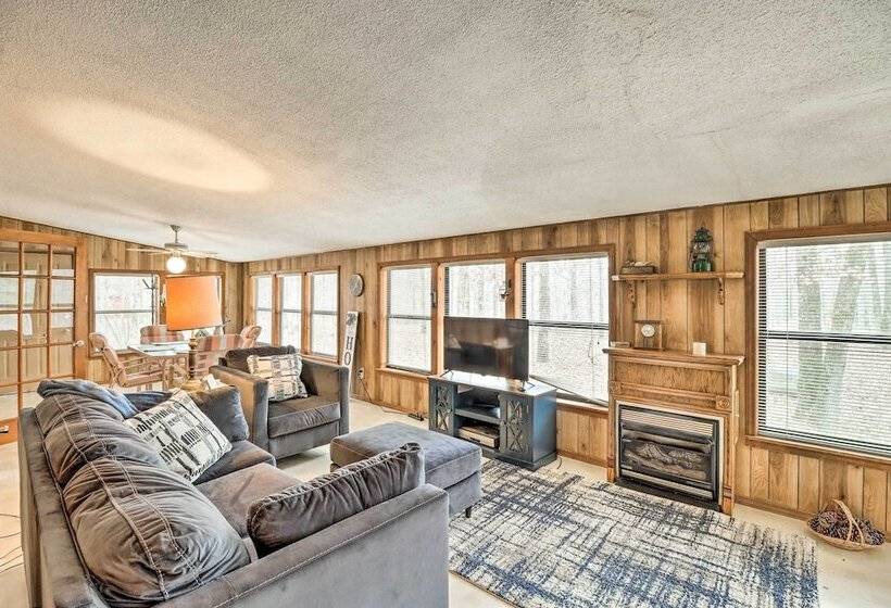 40 Acre Poplar Bluff Nature Lovers Paradise!