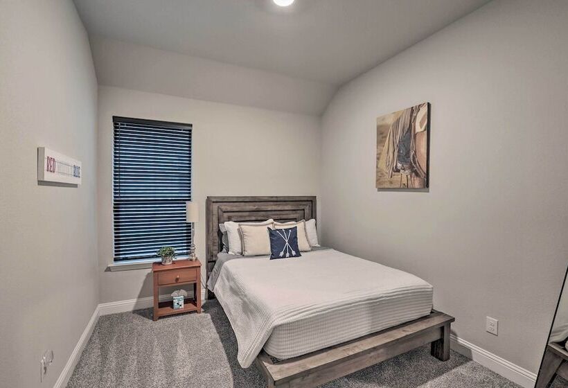 Aledo Home: Covered Patio & Yard, Near Fort Worth!