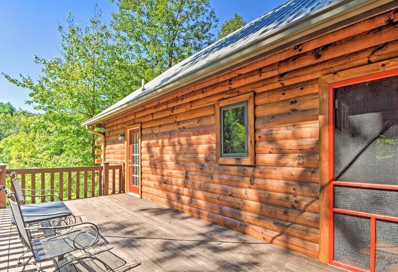Rustic Andrews Cabin Rental W/ Deck + Fire Pit!