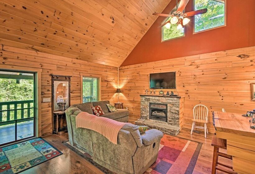 Rustic Andrews Cabin Rental W/ Deck + Fire Pit!