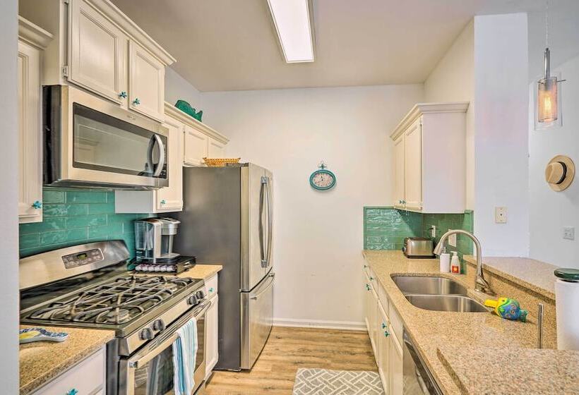 Awesome St George Island Home, Walk To Beach!