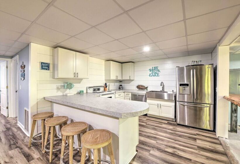 Badin Lake Cabin W/ Dock & 2 Story Boat Slip!